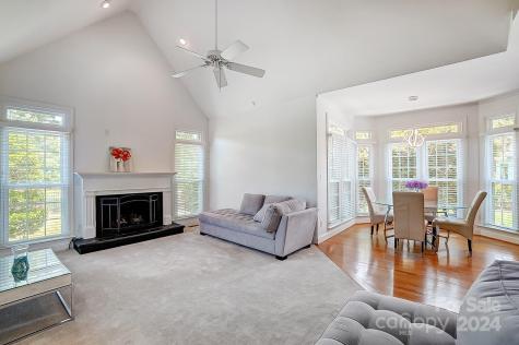 814 Pine Forest Road Charlotte NC 28214