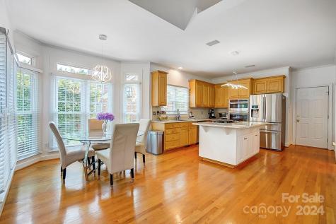 814 Pine Forest Road Charlotte NC 28214
