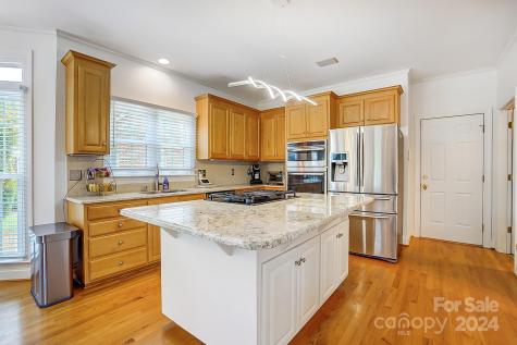 814 Pine Forest Road Charlotte NC 28214
