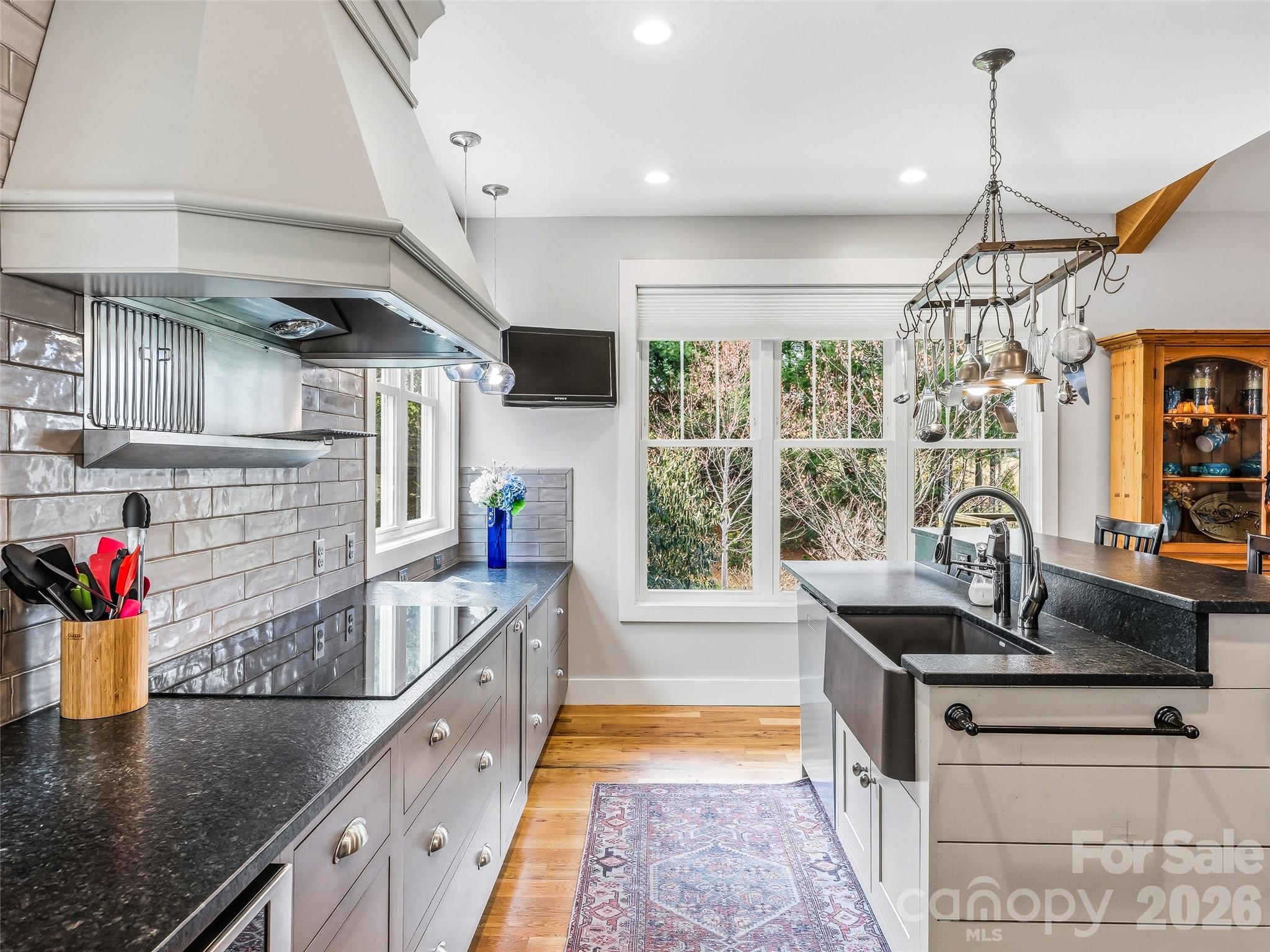 242 Whistlewood Lane Hendersonville NC 28739