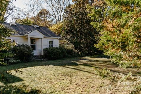 95 Aurora Drive Asheville NC 28805