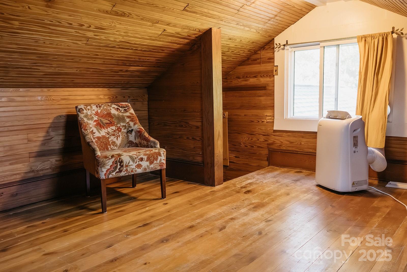 95 Aurora Drive Asheville NC 28805