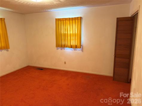 1466 Peaceful Valley Drive Hickory NC 28602