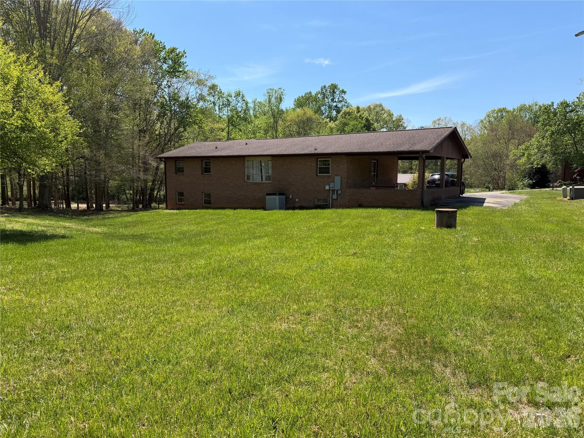 1466 Peaceful Valley Drive Hickory NC 28602