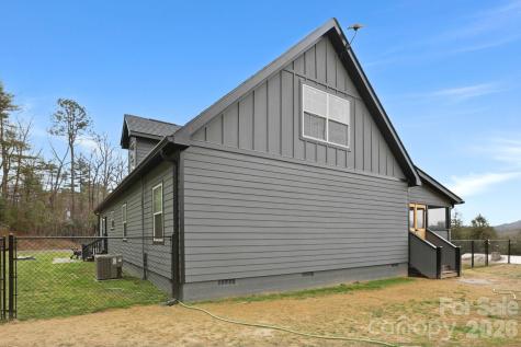 67 Nimitz Drive Brevard NC 28712