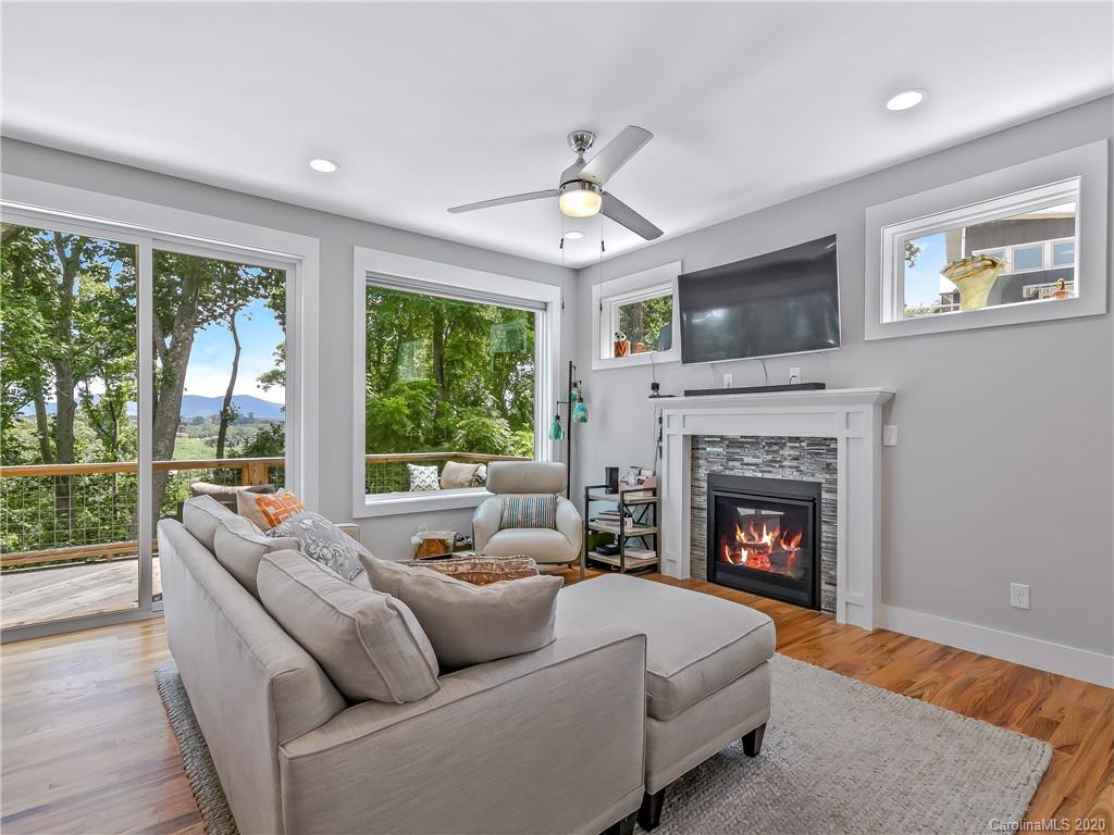 116 Riverview Drive Asheville NC 28806