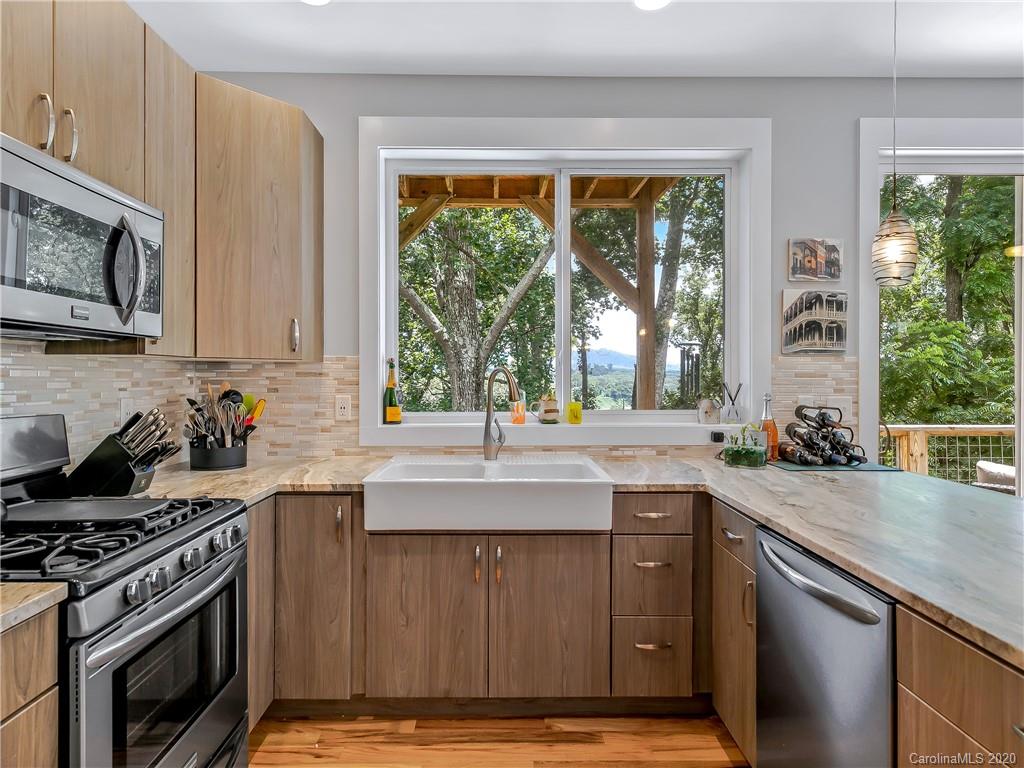 116 Riverview Drive Asheville NC 28806