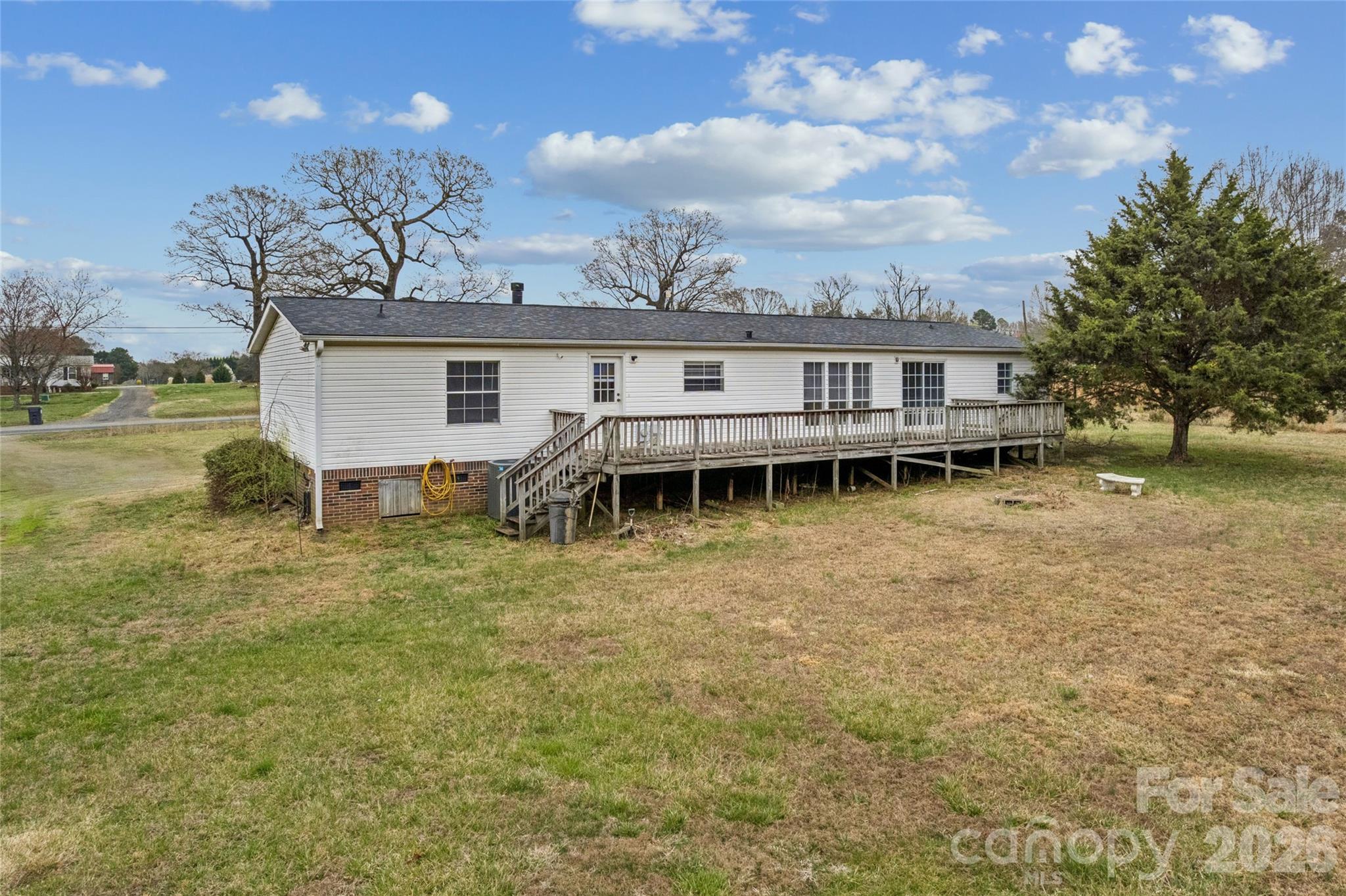 2542 Lower Stone Church Road Rockwell NC 28138