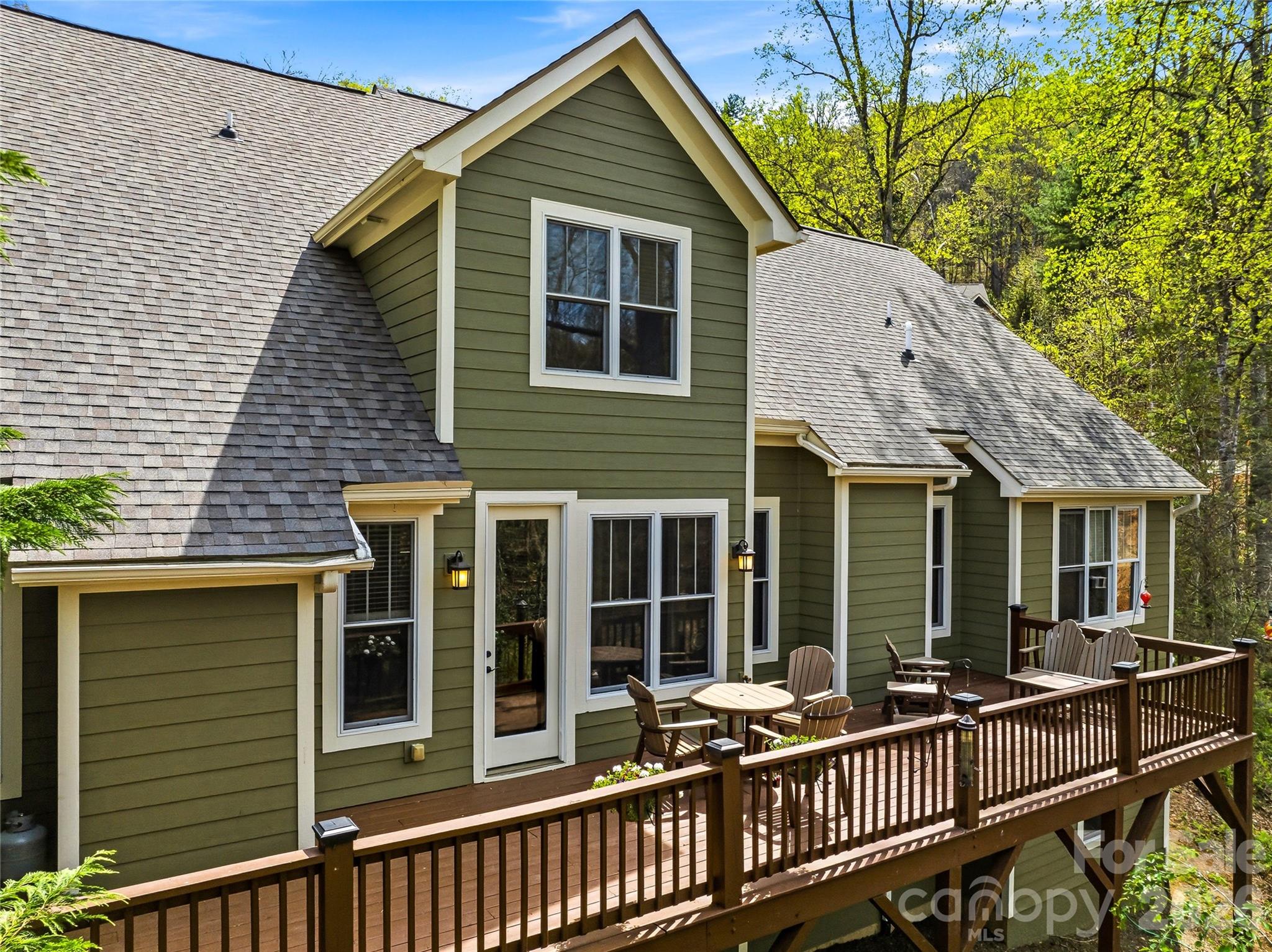 61 Village Pointe Lane Asheville NC 28803