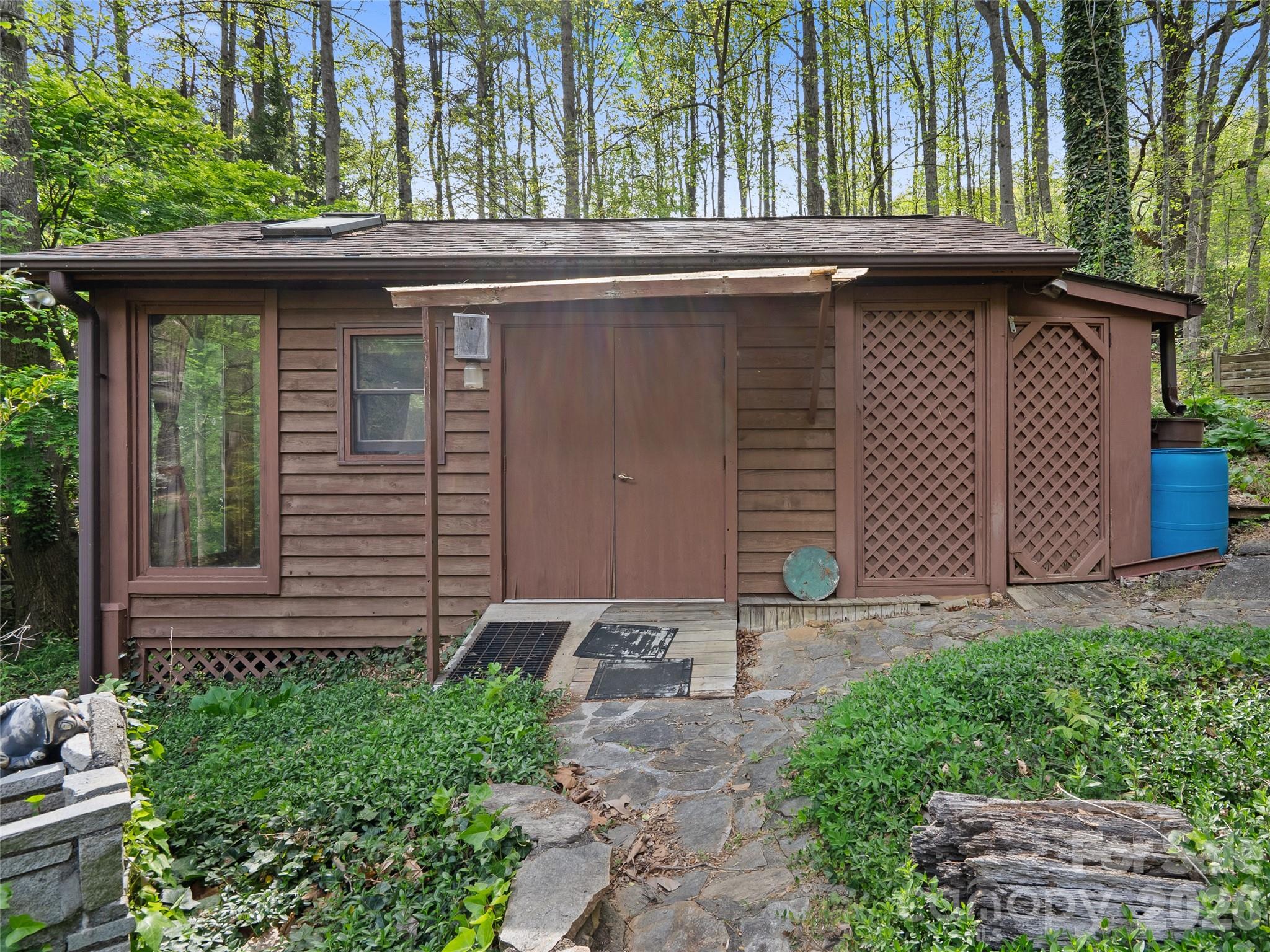 120 Carter Cove Road Asheville NC 28804