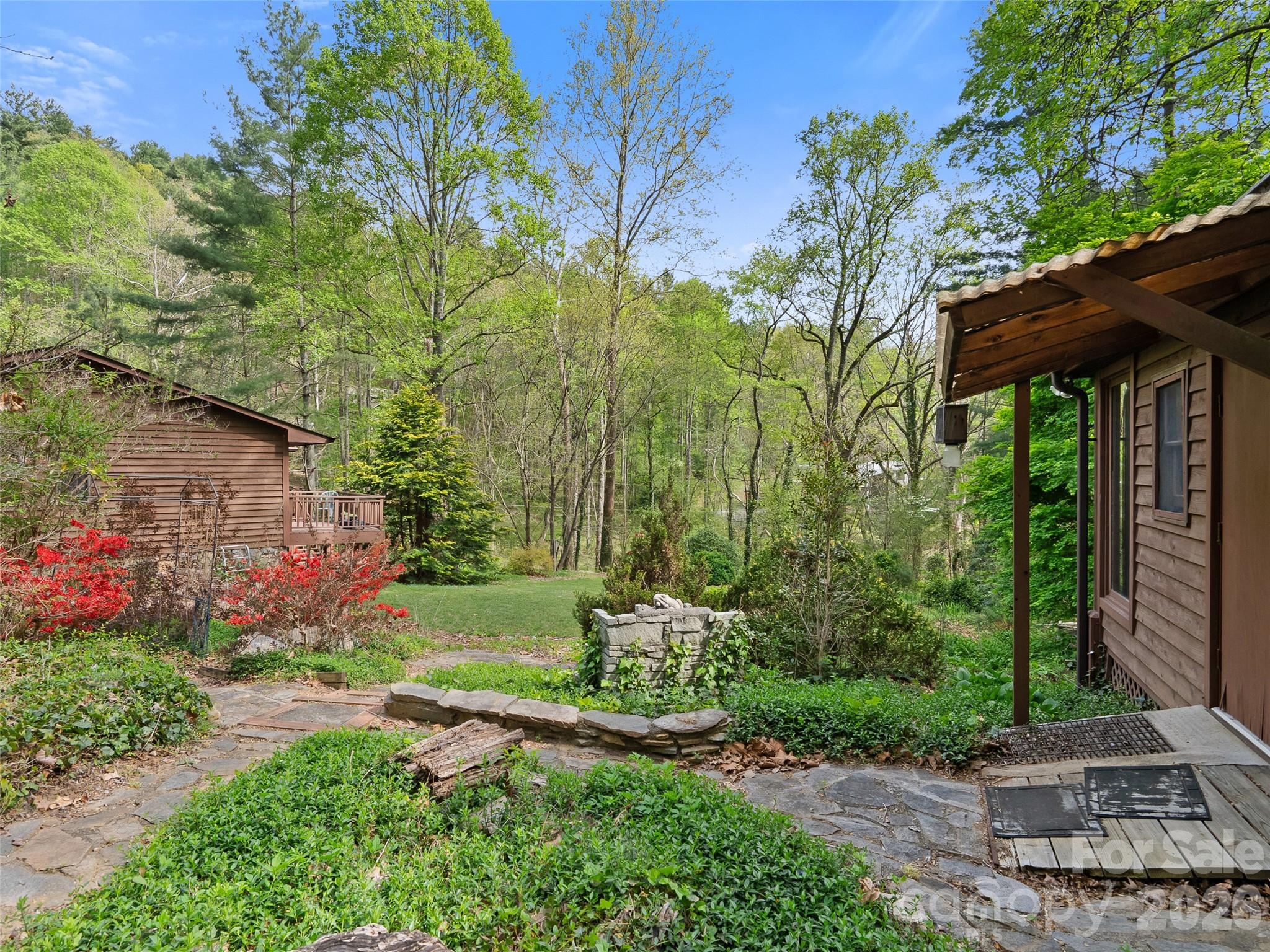120 Carter Cove Road Asheville NC 28804
