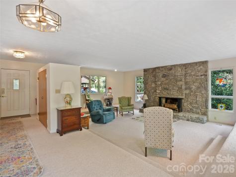 120 Carter Cove Road Asheville NC 28804