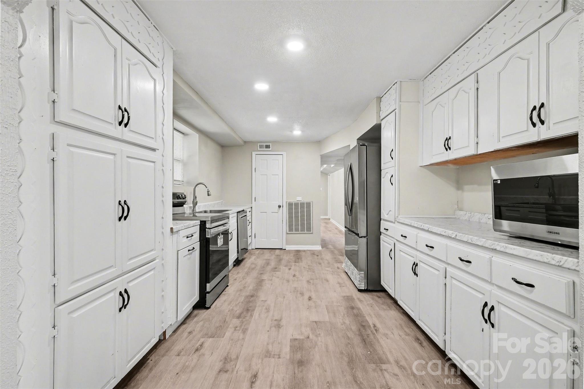 2617 Shady Lane Avenue Concord NC 28027