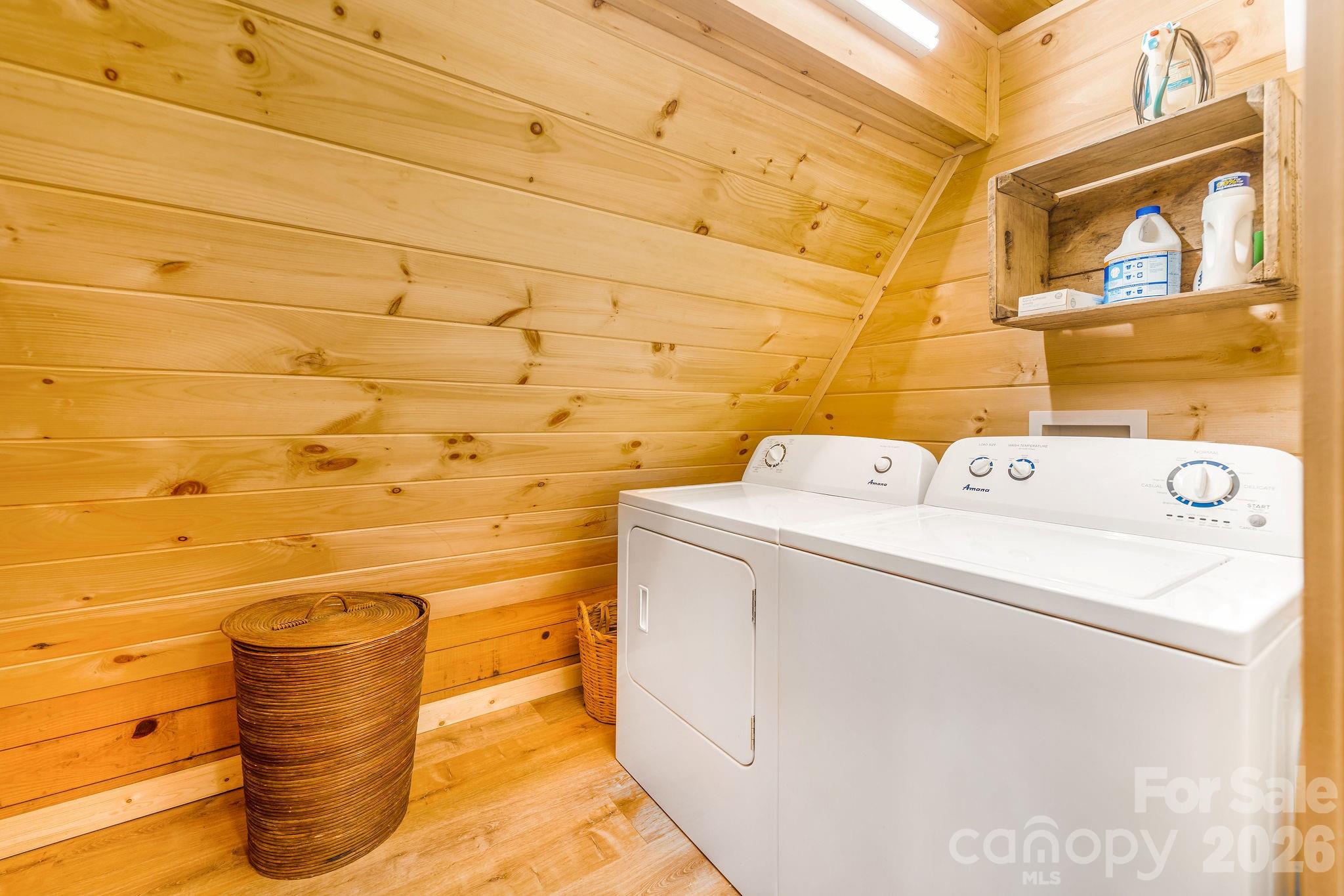 51 Spruce Street Maggie Valley NC 28751