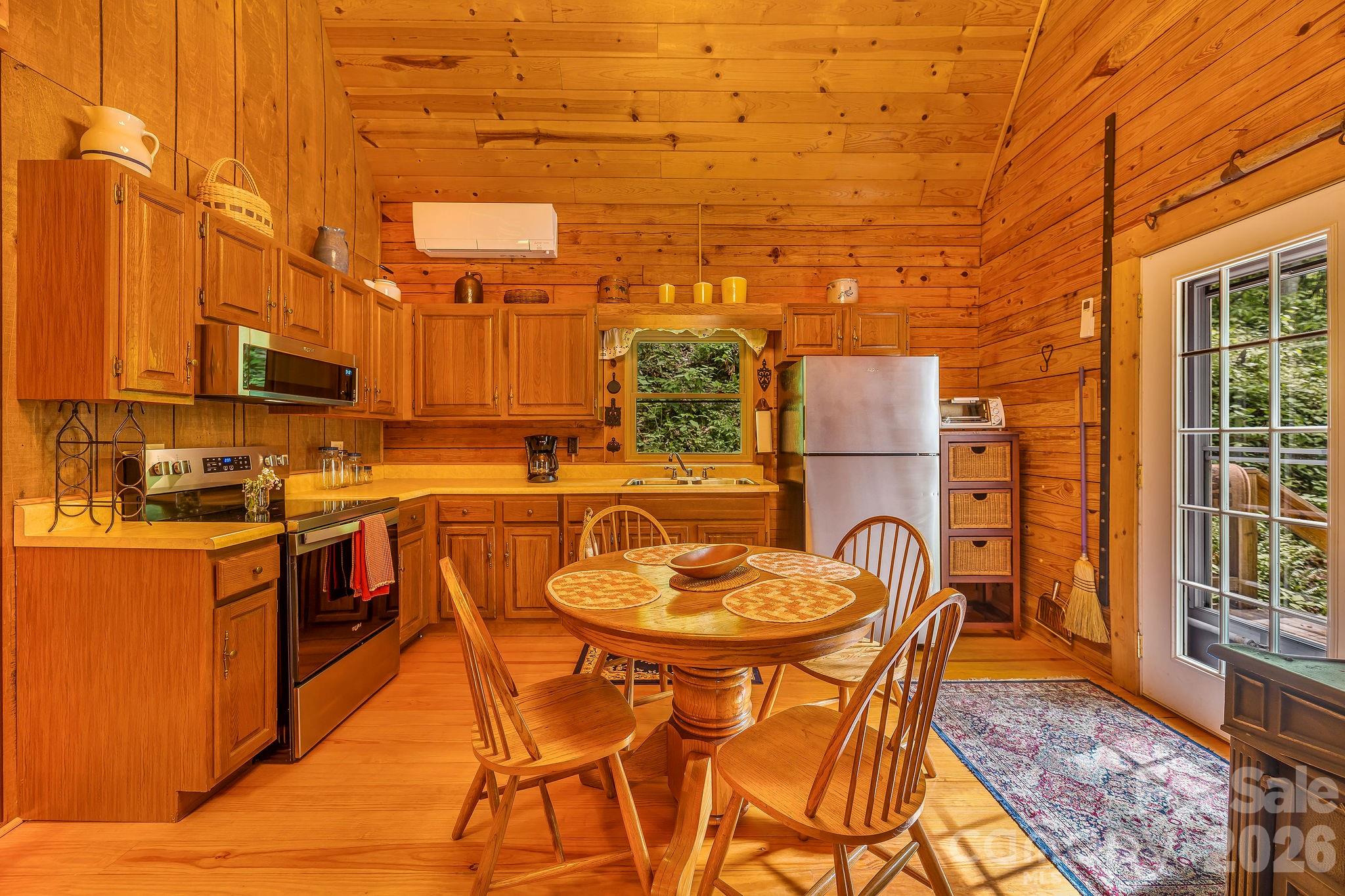 51 Spruce Street Maggie Valley NC 28751