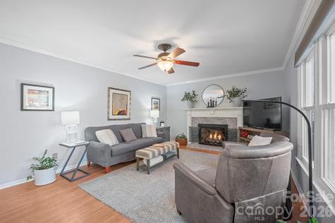 14604 Hanloch Court Charlotte NC 28262