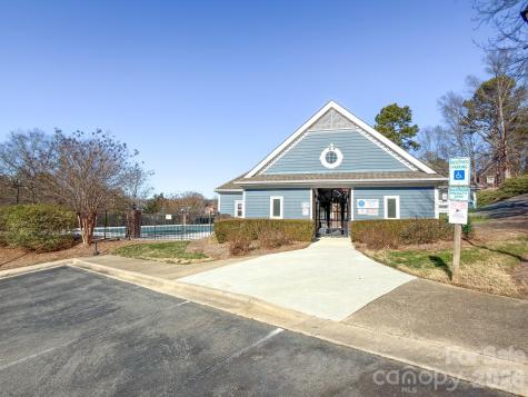 14604 Hanloch Court Charlotte NC 28262