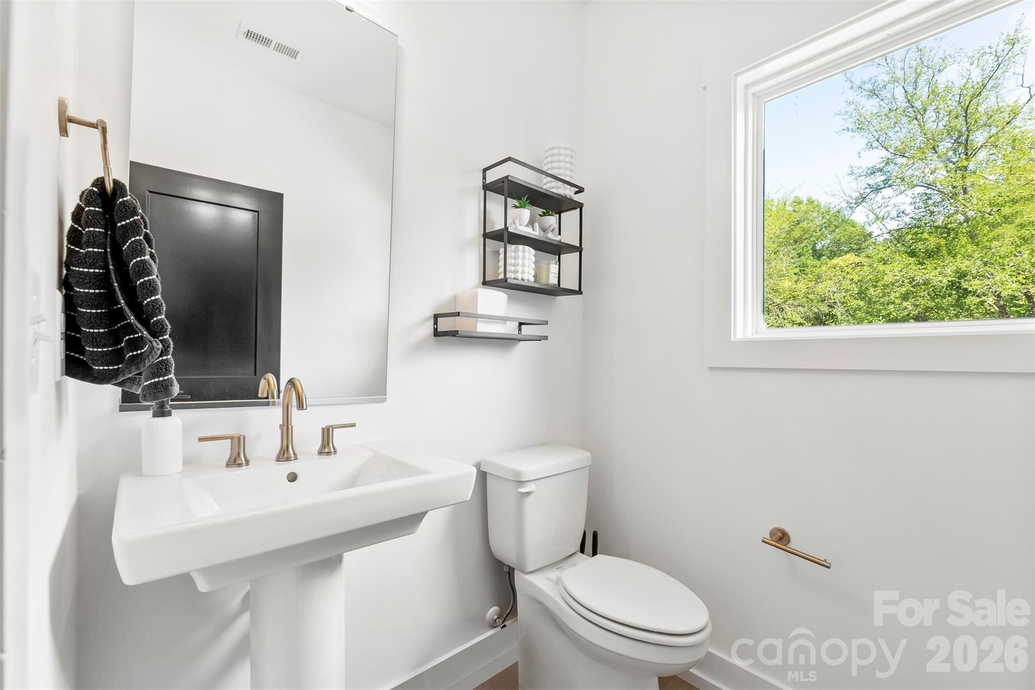 2703 Parkway Avenue Charlotte NC 28208