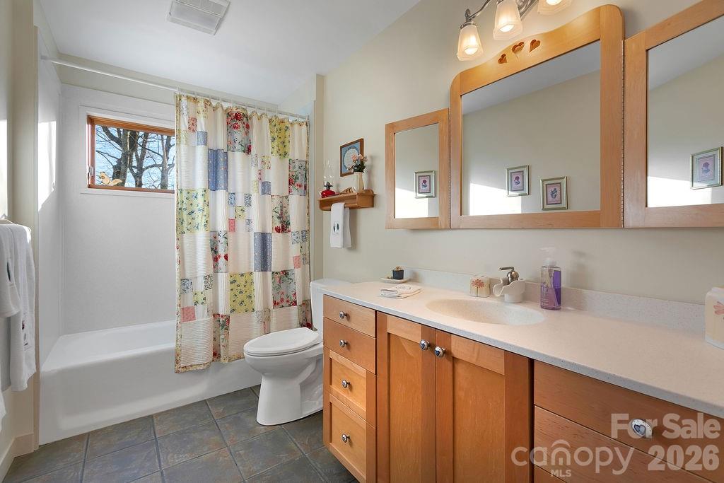 40 Walnut Ridge Circle Brevard NC 28712