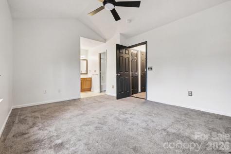9733 Elizabeth Townes Lane Charlotte NC 28277