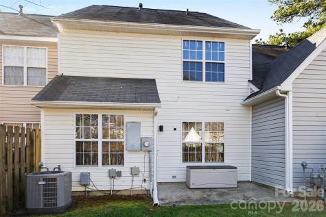 9733 Elizabeth Townes Lane Charlotte NC 28277