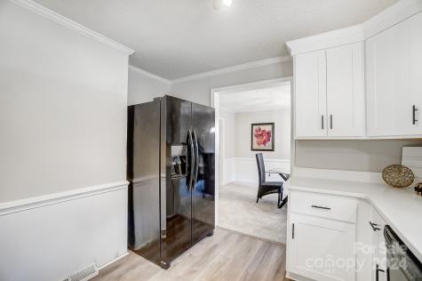 652 Spring Street SW Concord NC 28025