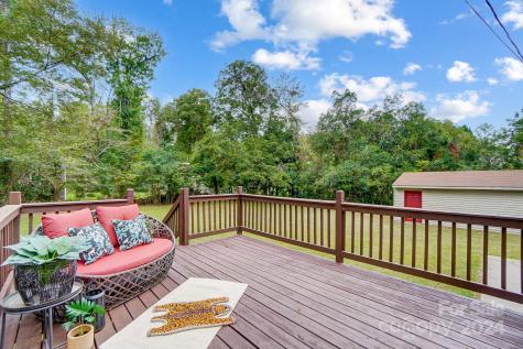 652 Spring Street SW Concord NC 28025