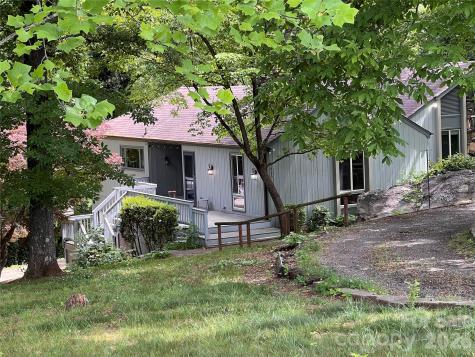 1426 Alf Hoover Road Vale NC 28168