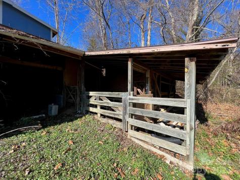 9 Riddle Road Swannanoa NC 28778