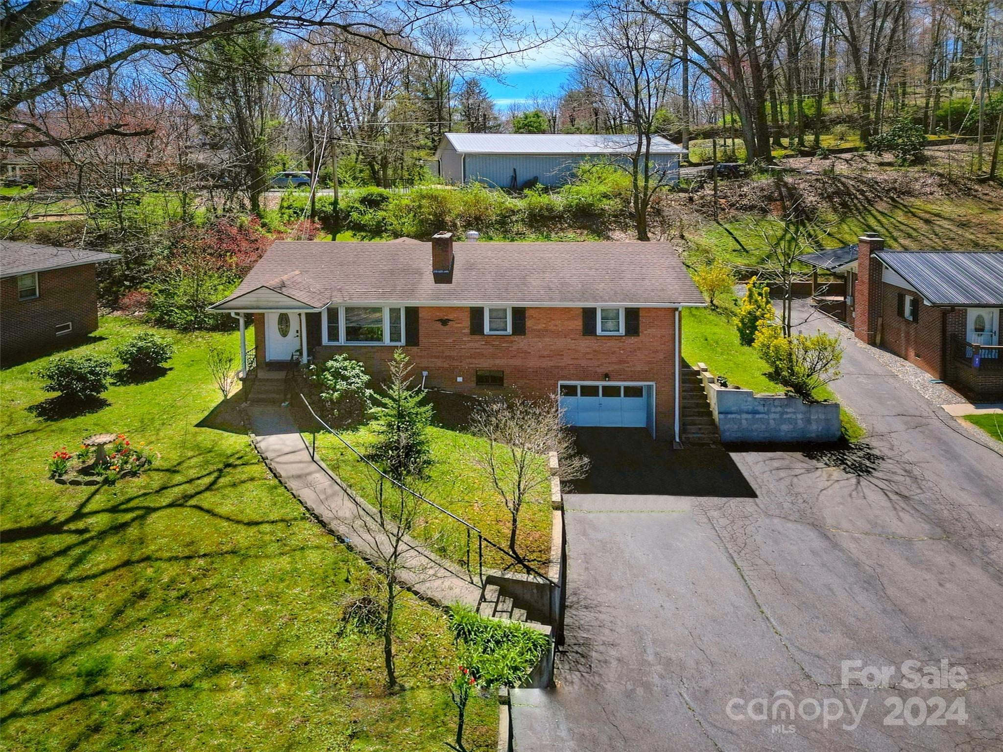 90 Orchard View Drive Waynesville NC 28786