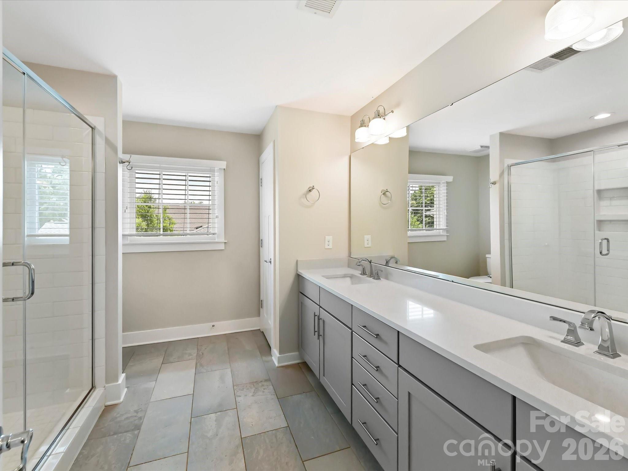 131 Grandin Road Charlotte NC 2808