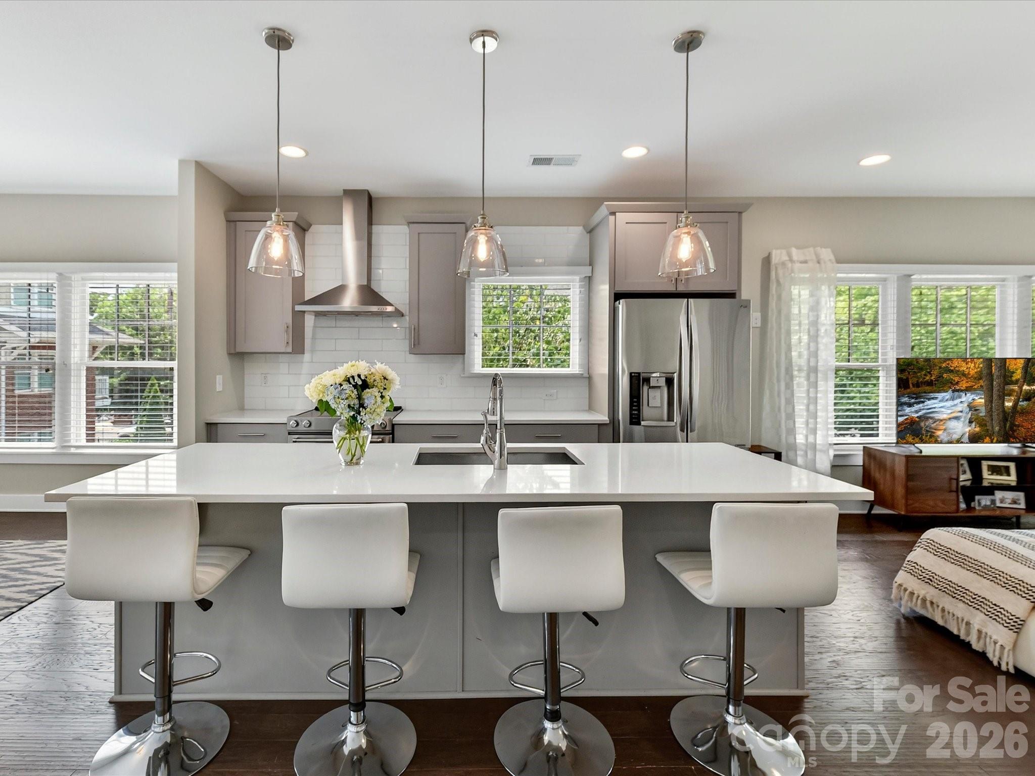 131 Grandin Road Charlotte NC 2808