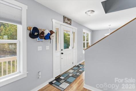 9 Old Amber Drive Weaverville NC 28787