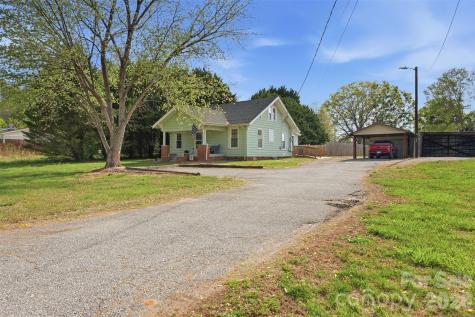 513 7th Street SW Taylorsville NC 28681