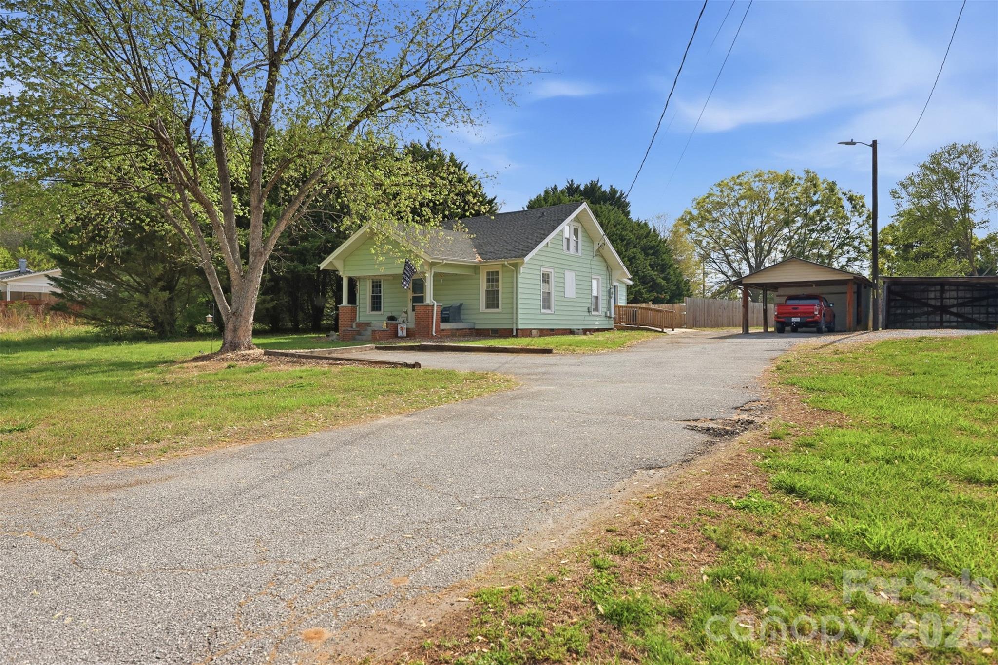 513 7th Street SW Taylorsville NC 28681