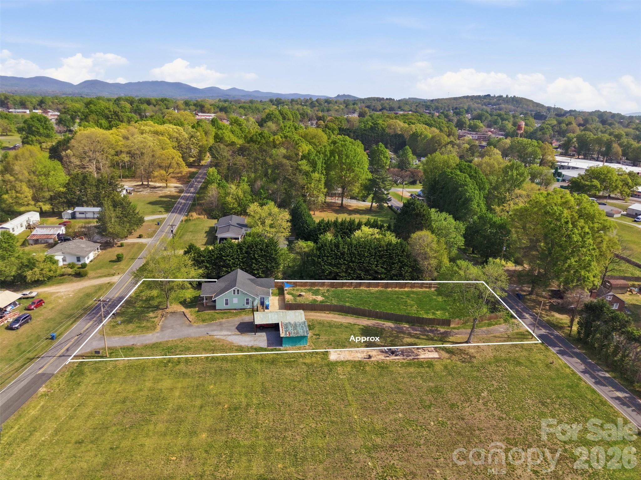 513 7th Street SW Taylorsville NC 28681