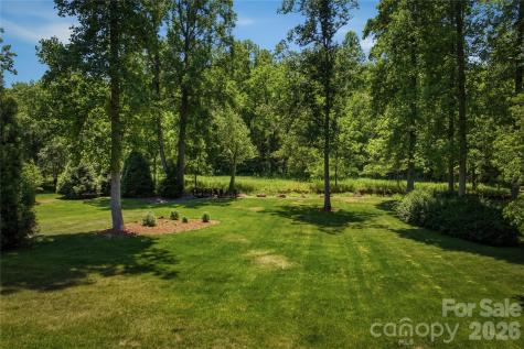 204 Constitution Drive Morganton NC 28655