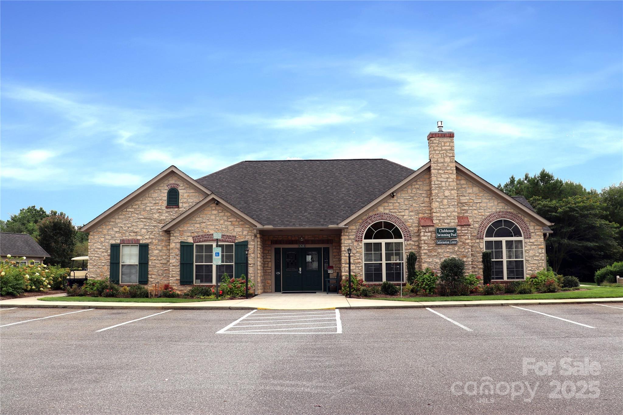 805 Wynnshire Drive Hickory NC 28601
