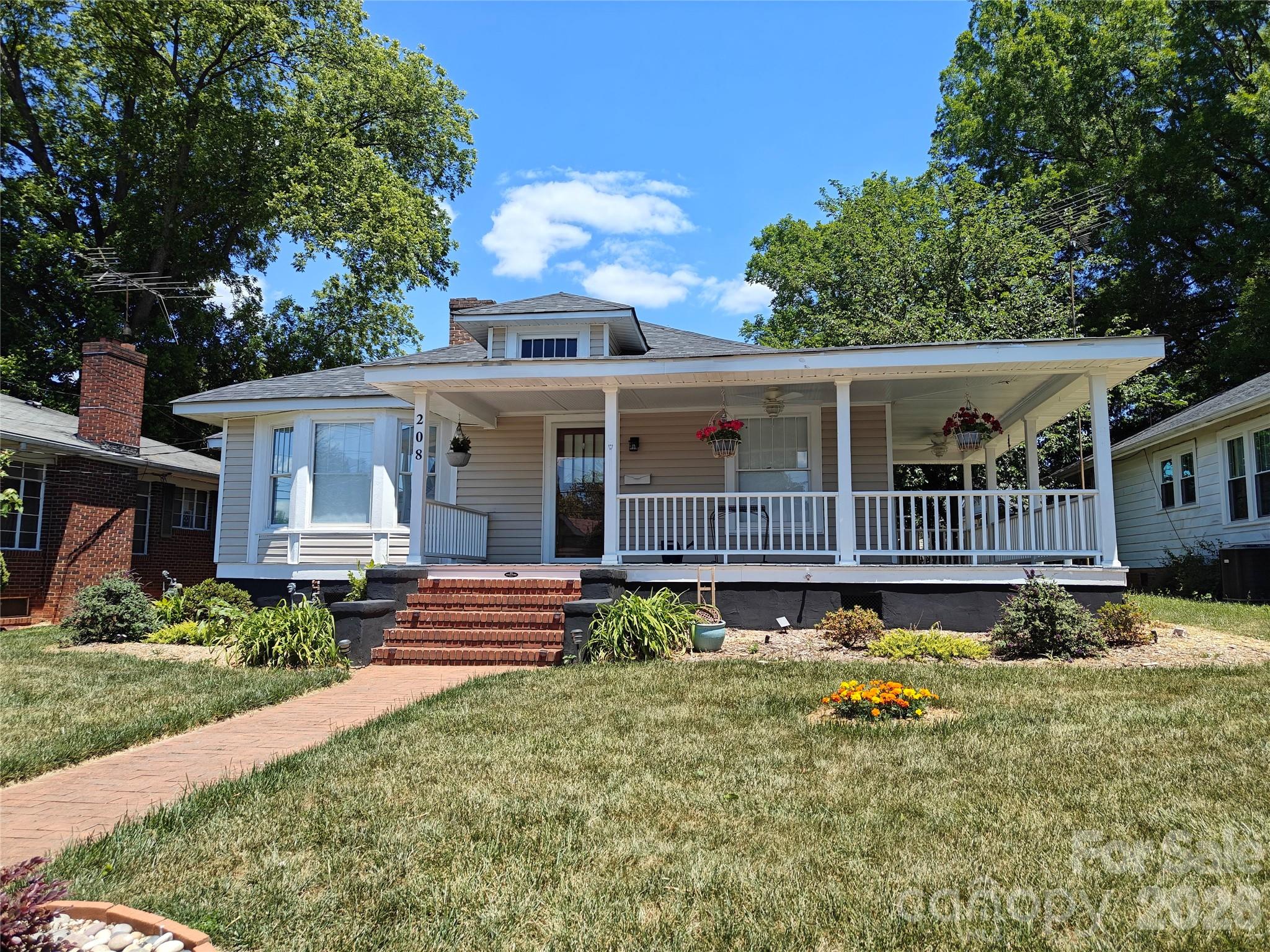 208 Heilig Avenue Salisbury NC 28144