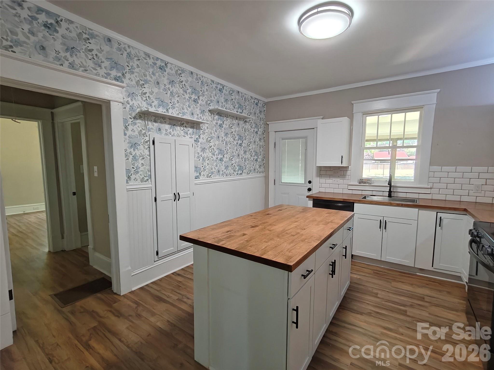 208 Heilig Avenue Salisbury NC 28144