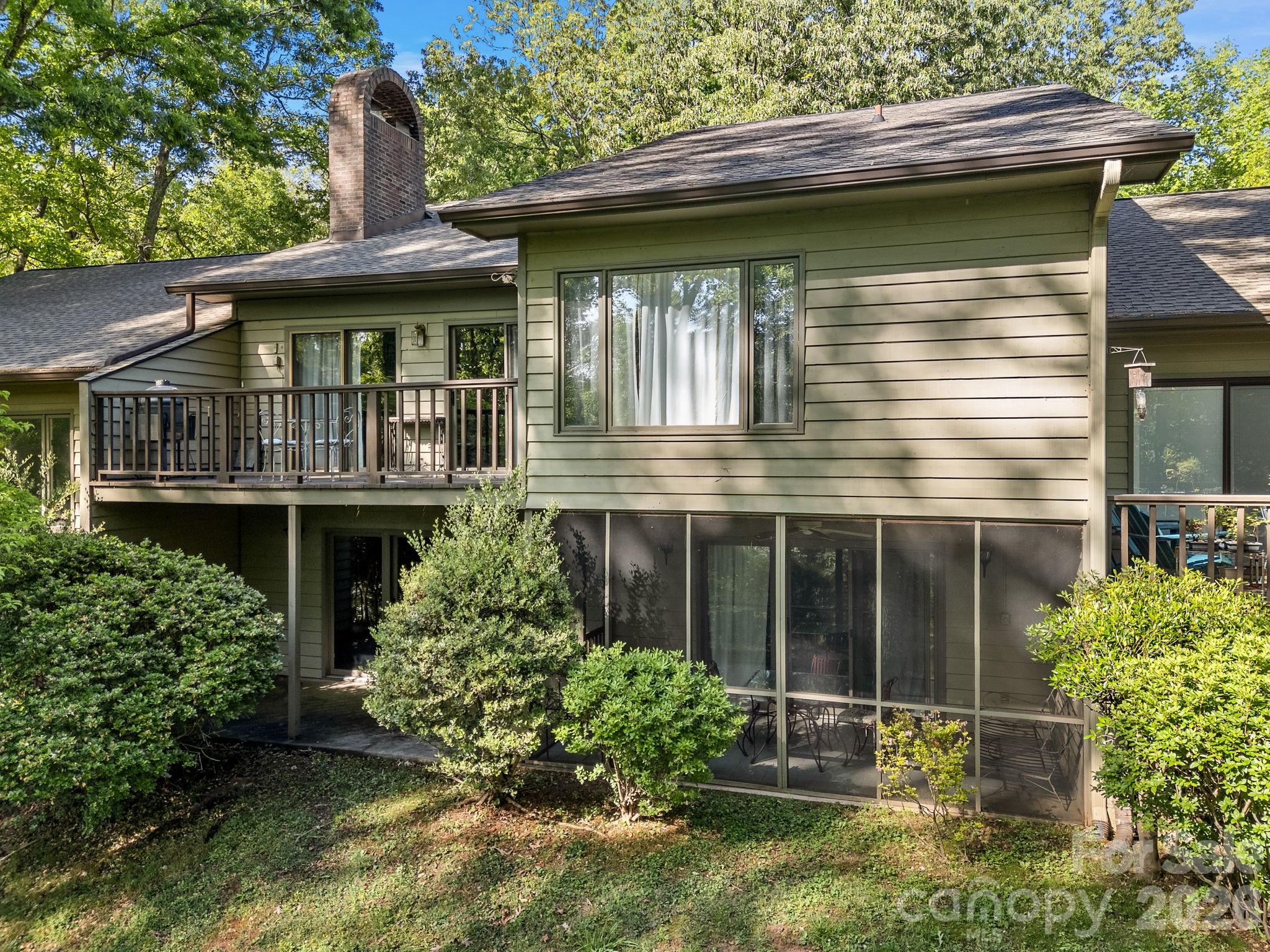 22 Hunting Country Trail Tryon NC 28782