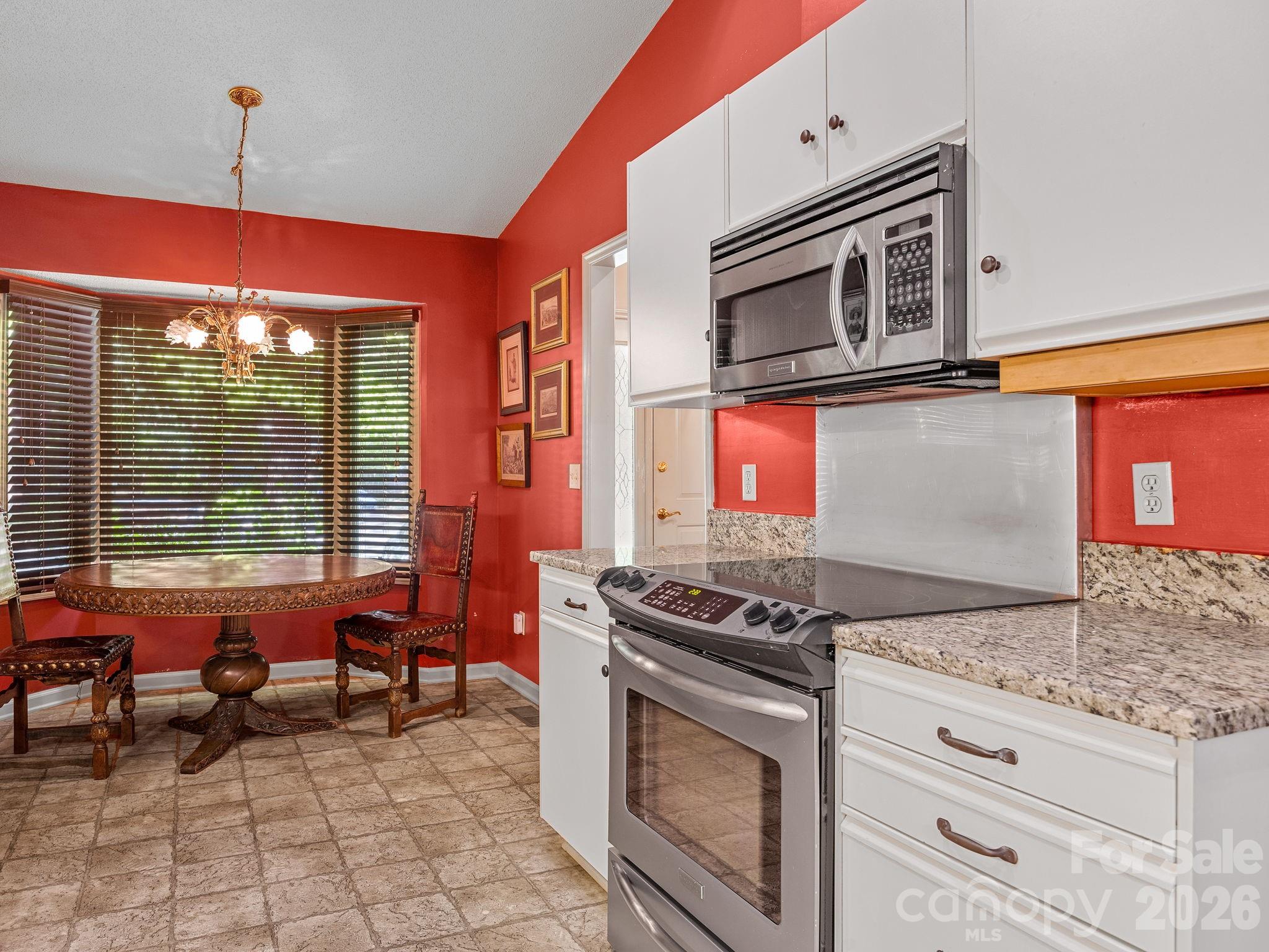 22 Hunting Country Trail Tryon NC 28782