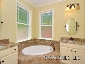 18 Cherry Ridge Lane Weaverville NC 28787