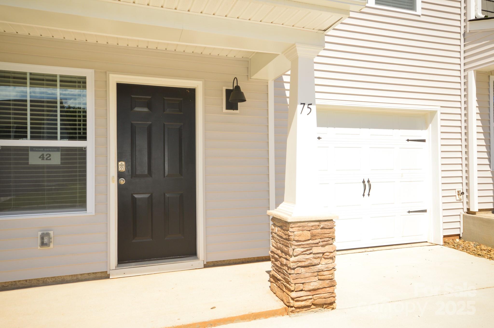 53 Cain Hollow Way Asheville NC 28806