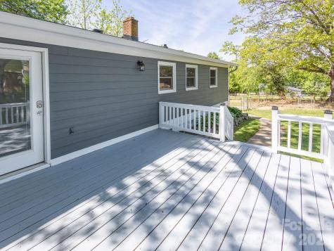 40 Oakley Road Asheville NC 28803