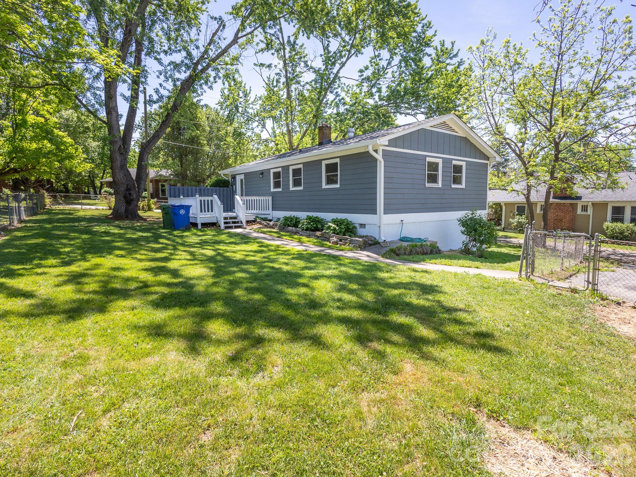 40 Oakley Road Asheville NC 28803
