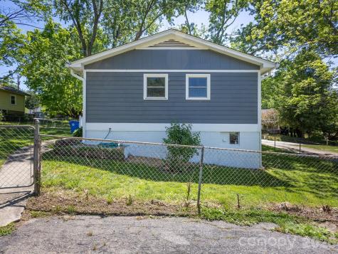 40 Oakley Road Asheville NC 28803