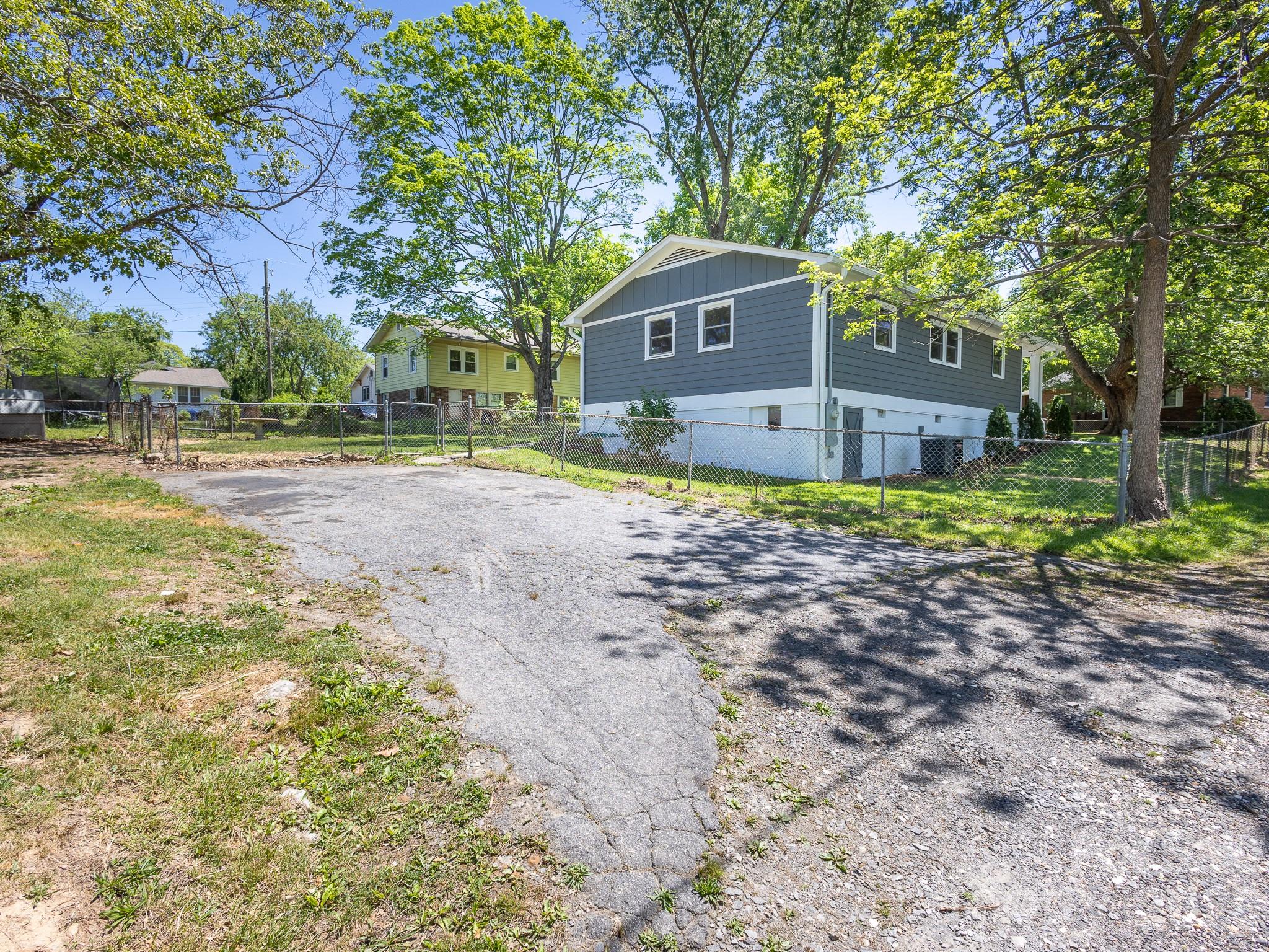 40 Oakley Road Asheville NC 28803