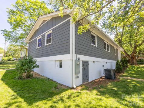 40 Oakley Road Asheville NC 28803