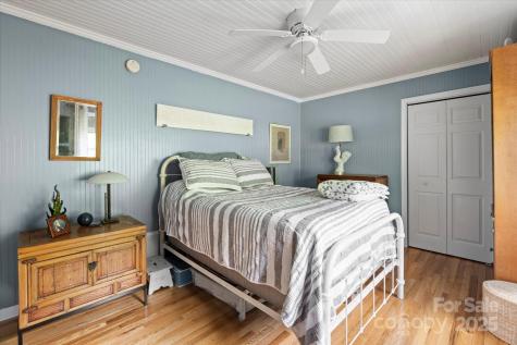 1786 Fork Mountain Road Bakersville NC 28705